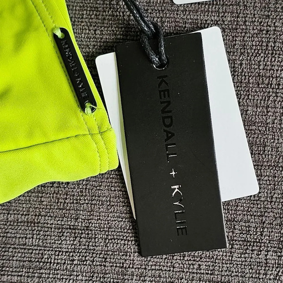 Kendall & Kylie Neon Green Ring Bandeau Top 2-Piece Bikini Set Sz Large swimsuit - Picture 6 of 11